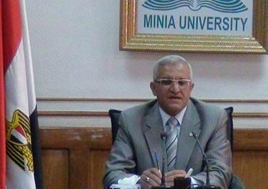 الدكتور جمال الدين علي أبو المجد رئيس جامعة المنيا